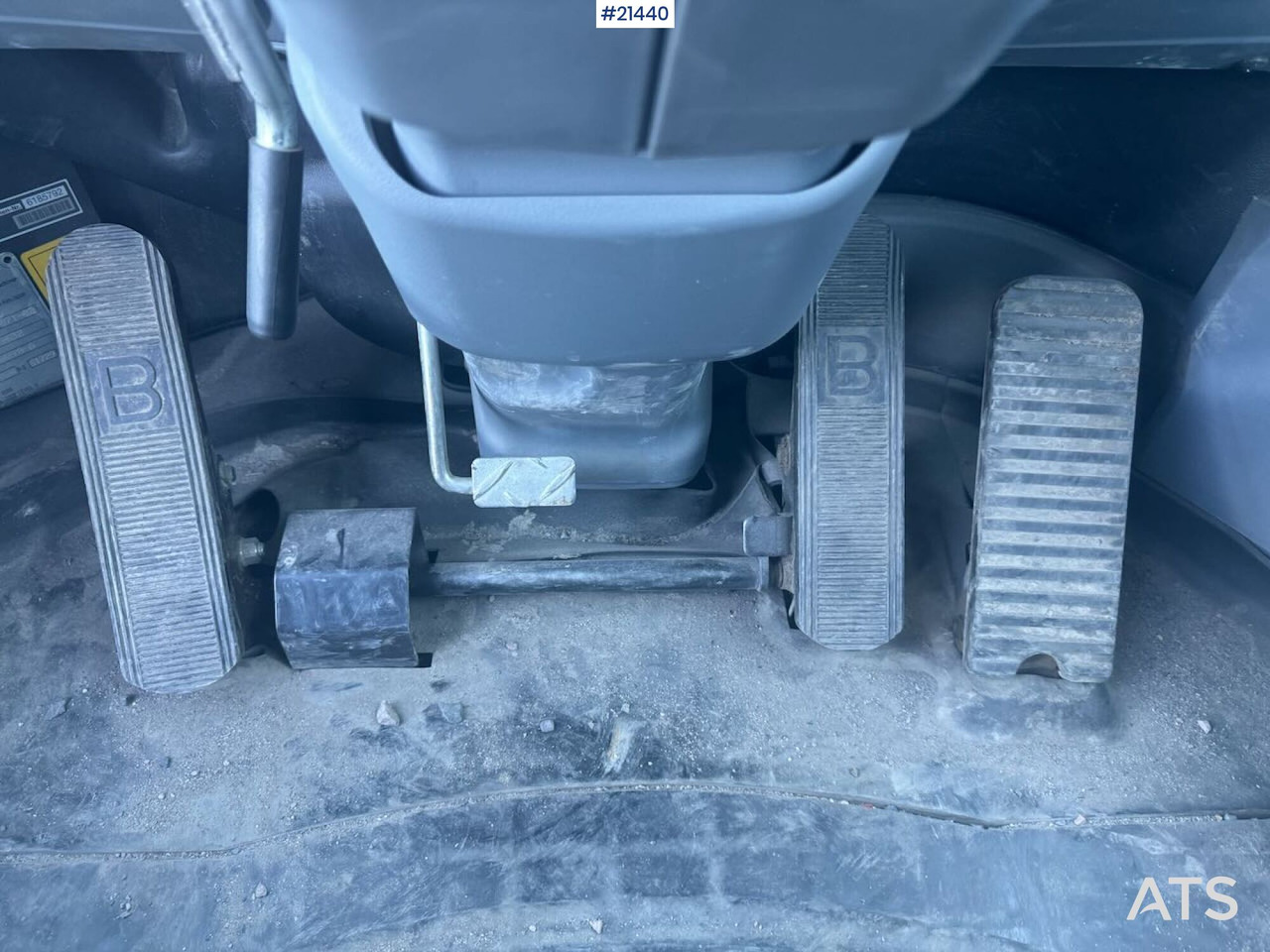 Riteņu iekrāvējs Hitachi ZW310: foto 31 Riteņu iekrāvējs Hitachi ZW310: foto 31