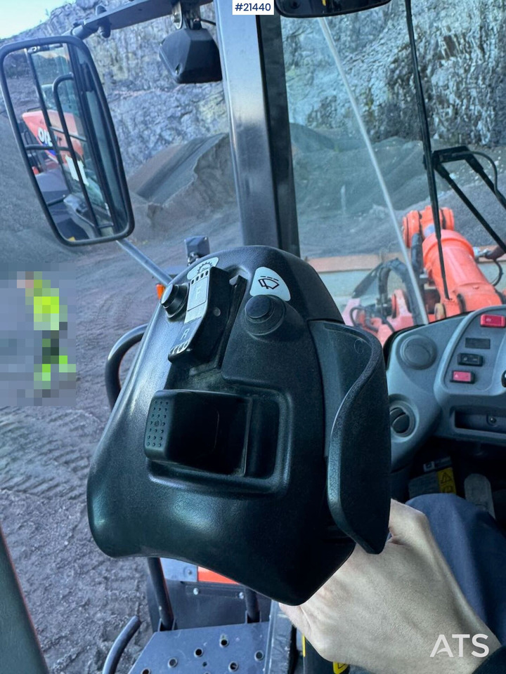 Riteņu iekrāvējs Hitachi ZW310: foto 34 Riteņu iekrāvējs Hitachi ZW310: foto 34