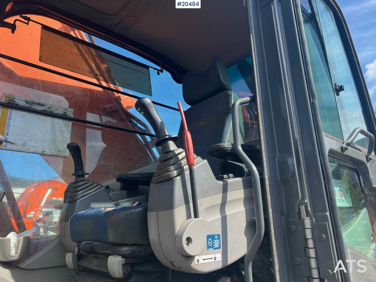 Ekskavators Hitachi ZX350LC-3: foto 12