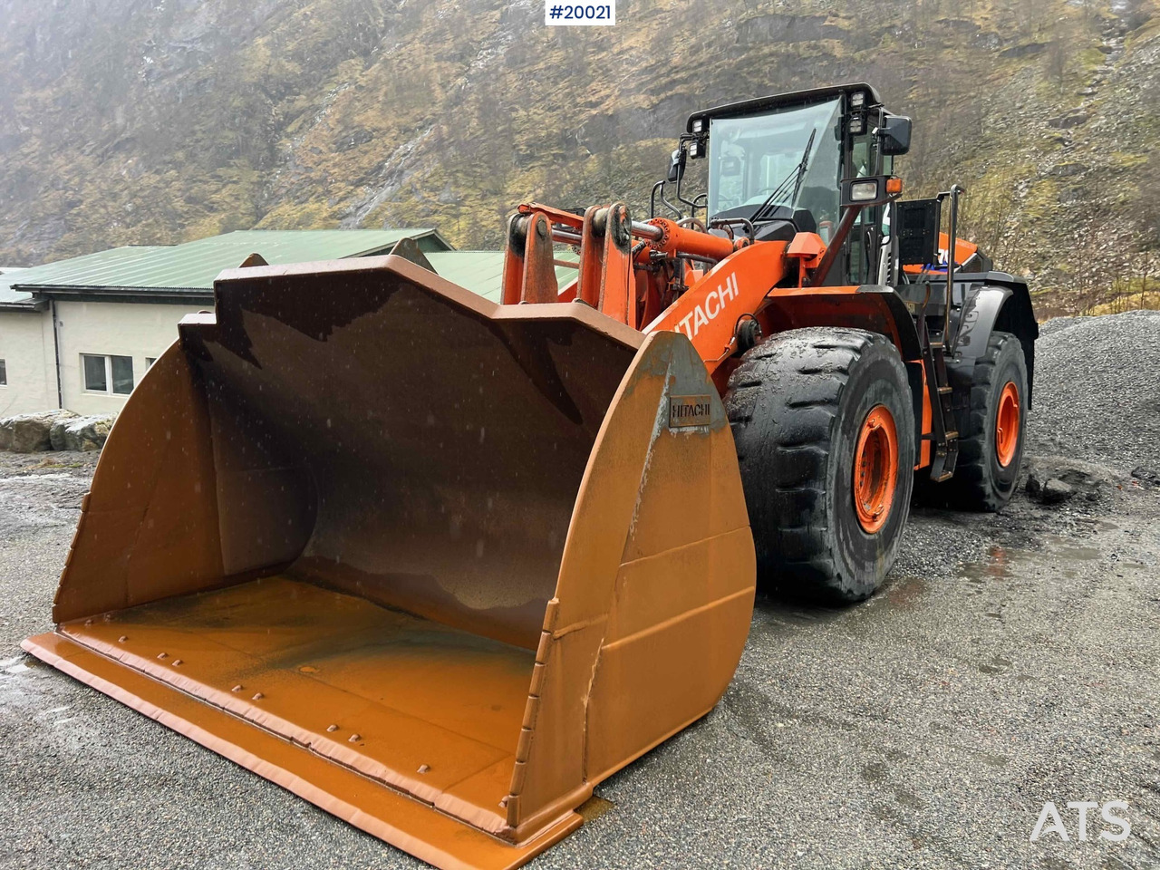 Hitachi zw370-6 Hjullaster m/ vekt, skriver og skuffe - Riteņu iekrāvējs: foto 2 Hitachi zw370-6 Hjullaster m/ vekt, skriver og skuffe - Riteņu iekrāvējs: foto 2