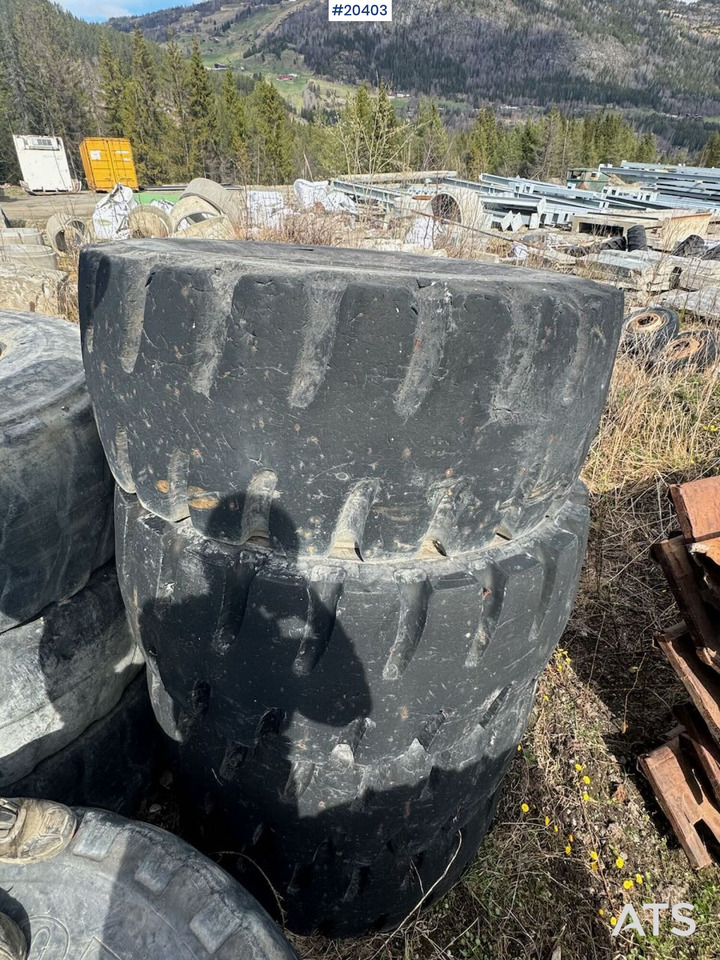 Hjul med dimensjon: 23.5 R25 - Riepas un diski - Celtniecības tehnika: foto 2 Hjul med dimensjon: 23.5 R25 - Riepas un diski - Celtniecības tehnika: foto 2
