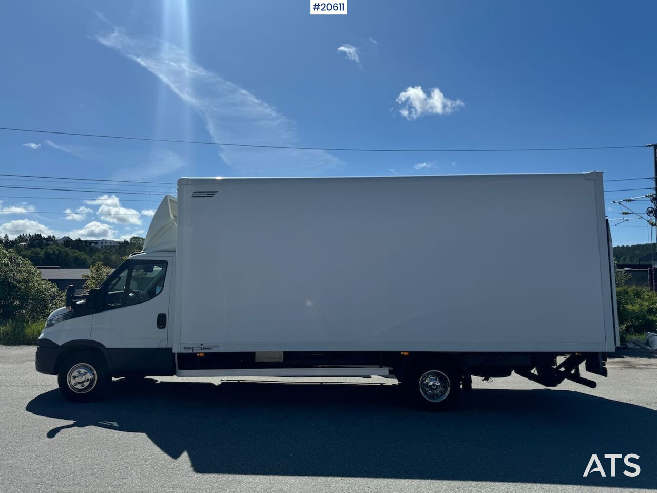 Iveco 70C - Kravas automašīna ar slēgto virsbūvi: foto 2 Iveco 70C - Kravas automašīna ar slēgto virsbūvi: foto 2