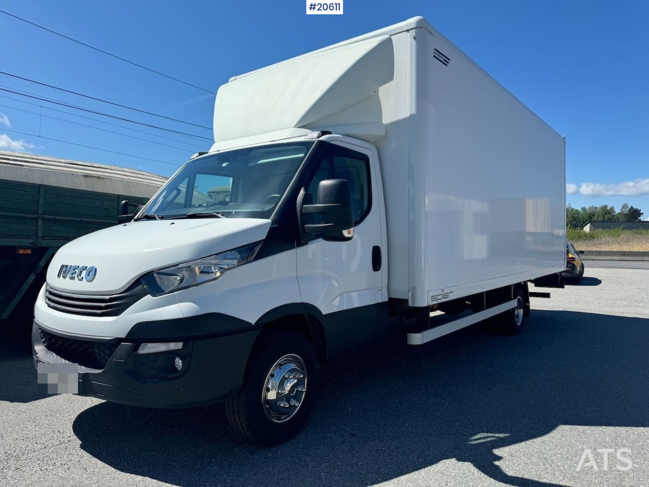 Iveco 70C - Kravas automašīna ar slēgto virsbūvi: foto 1 Iveco 70C - Kravas automašīna ar slēgto virsbūvi: foto 1