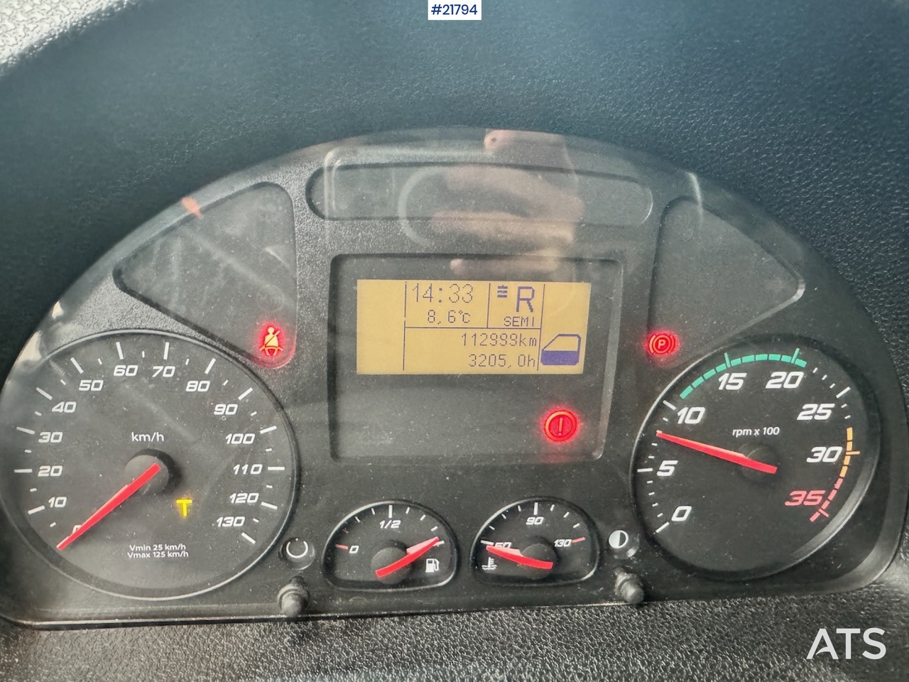 Kravas automašīna ar slēgto virsbūvi Iveco 75E-210: foto 35 Kravas automašīna ar slēgto virsbūvi Iveco 75E-210: foto 35