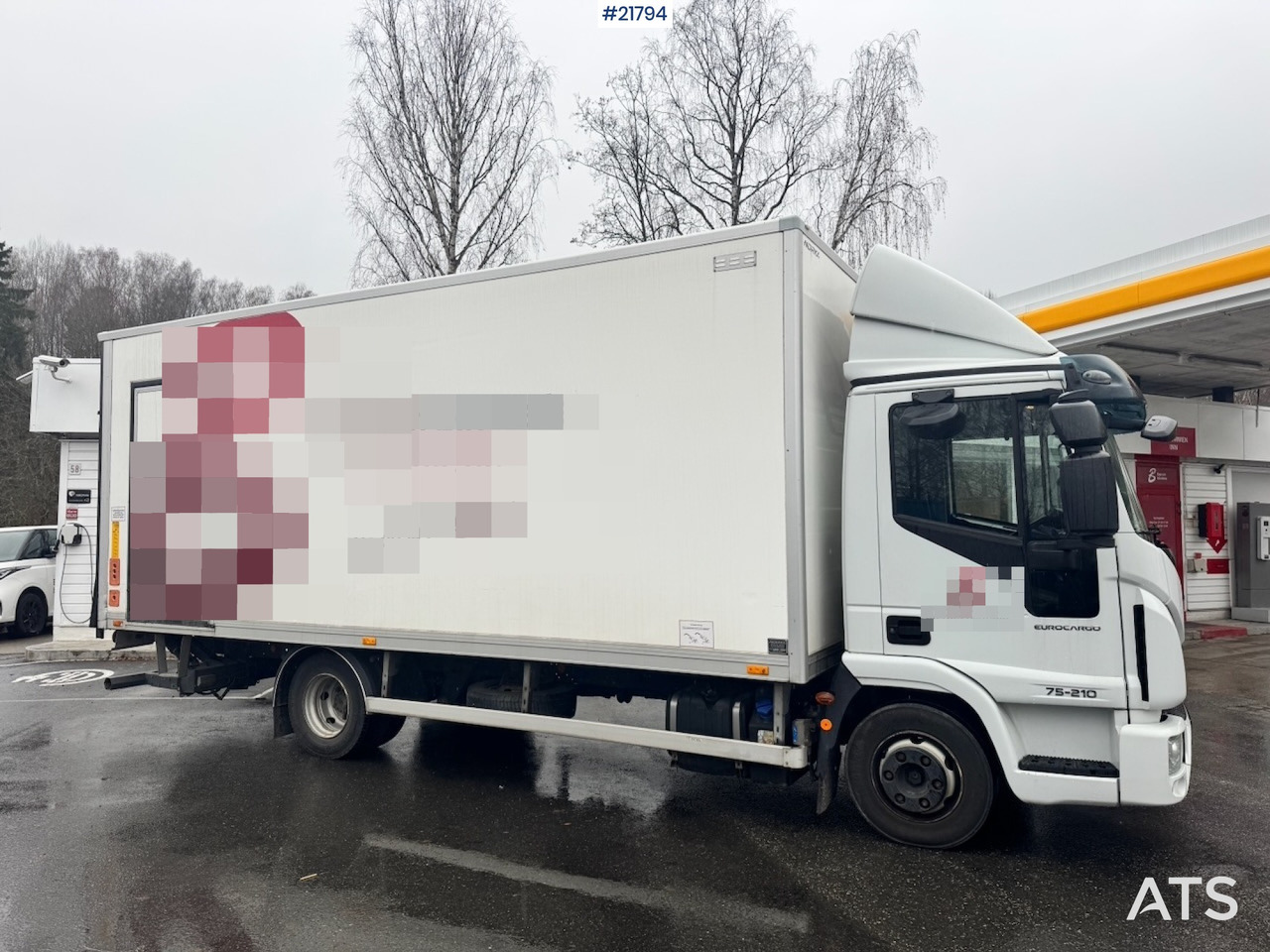 Kravas automašīna ar slēgto virsbūvi Iveco 75E-210: foto 8 Kravas automašīna ar slēgto virsbūvi Iveco 75E-210: foto 8