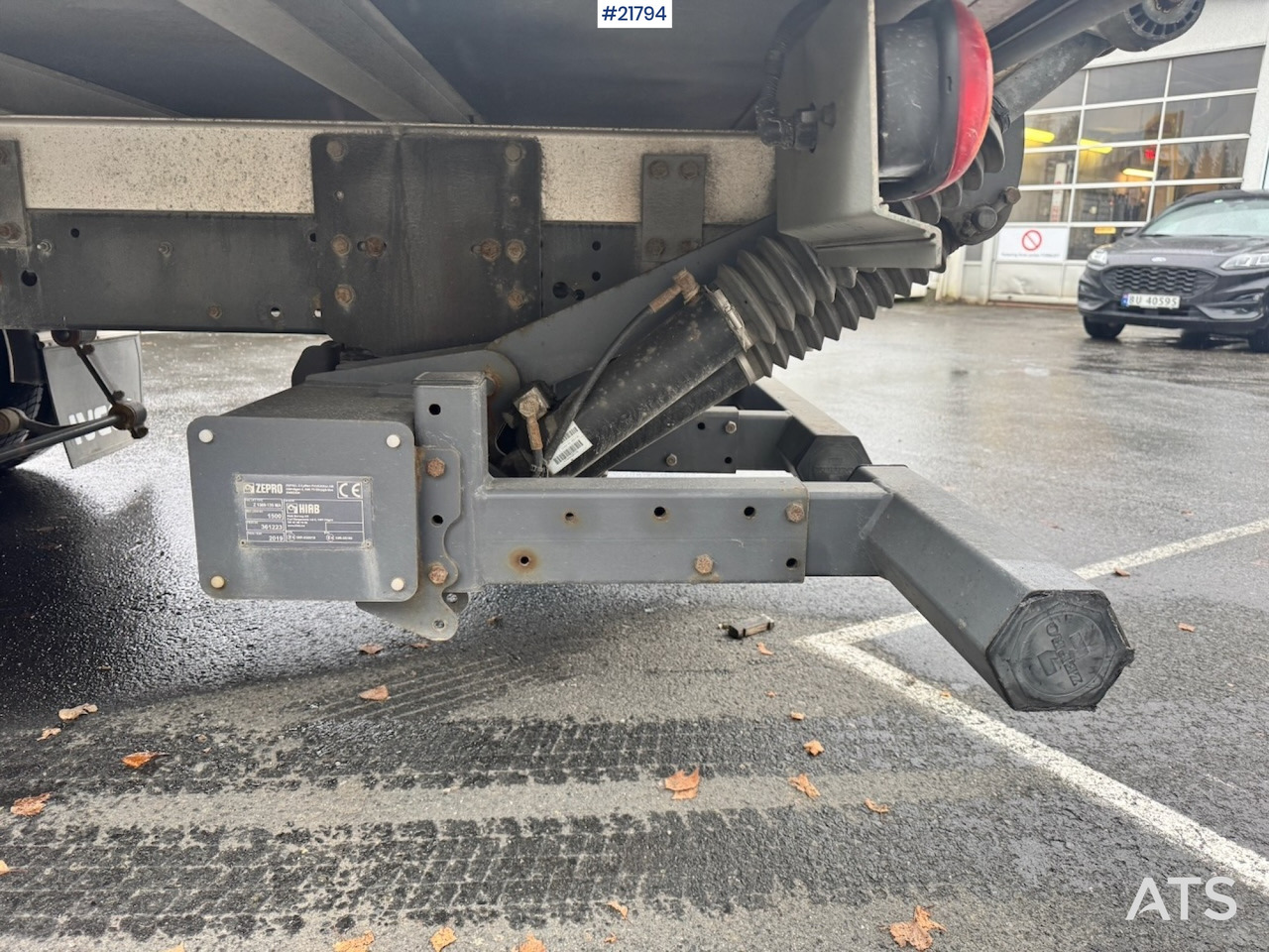 Kravas automašīna ar slēgto virsbūvi Iveco 75E-210: foto 15 Kravas automašīna ar slēgto virsbūvi Iveco 75E-210: foto 15