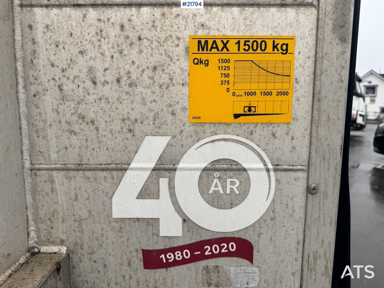 Kravas automašīna ar slēgto virsbūvi Iveco 75E-210: foto 17 Kravas automašīna ar slēgto virsbūvi Iveco 75E-210: foto 17