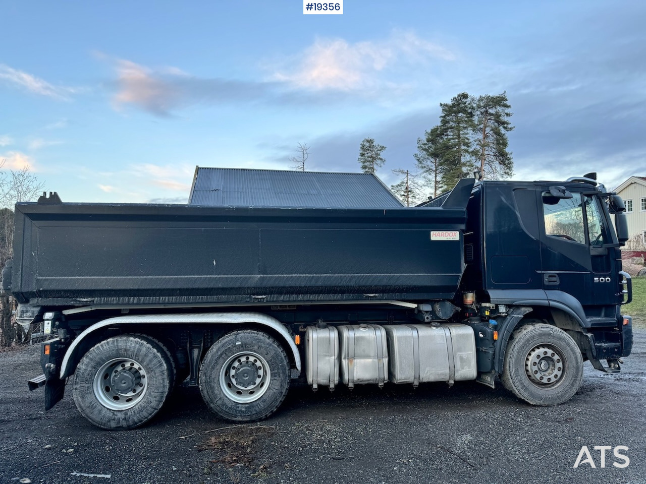Iveco Trakker - Pacēlājs ar āķi: foto 2 Iveco Trakker - Pacēlājs ar āķi: foto 2
