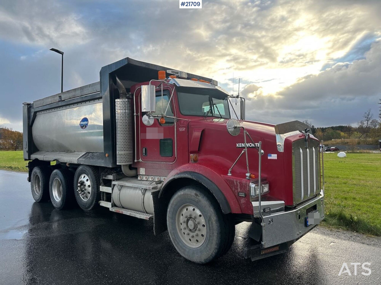 Kenworth 2005 KENWORTH T800 tippbil 8x4 m/ Rhodes påbygg, kompressor, vibrator i kassen. Høy lasteevne! SE VIDEO. - Kravas automašīna pašizgāzējs: foto 5 Kenworth 2005 KENWORTH T800 tippbil 8x4 m/ Rhodes påbygg, kompressor, vibrator i kassen. Høy lasteevne! SE VIDEO. - Kravas automašīna pašizgāzējs: foto 5