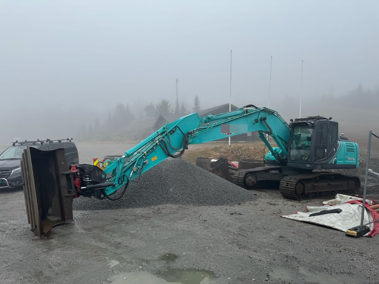 Kobelco SK210LC-10 Beltegraver m/ pusseskuffe, tilt og GPS - Kāpurķēžu ekskavators: foto 2 Kobelco SK210LC-10 Beltegraver m/ pusseskuffe, tilt og GPS - Kāpurķēžu ekskavators: foto 2