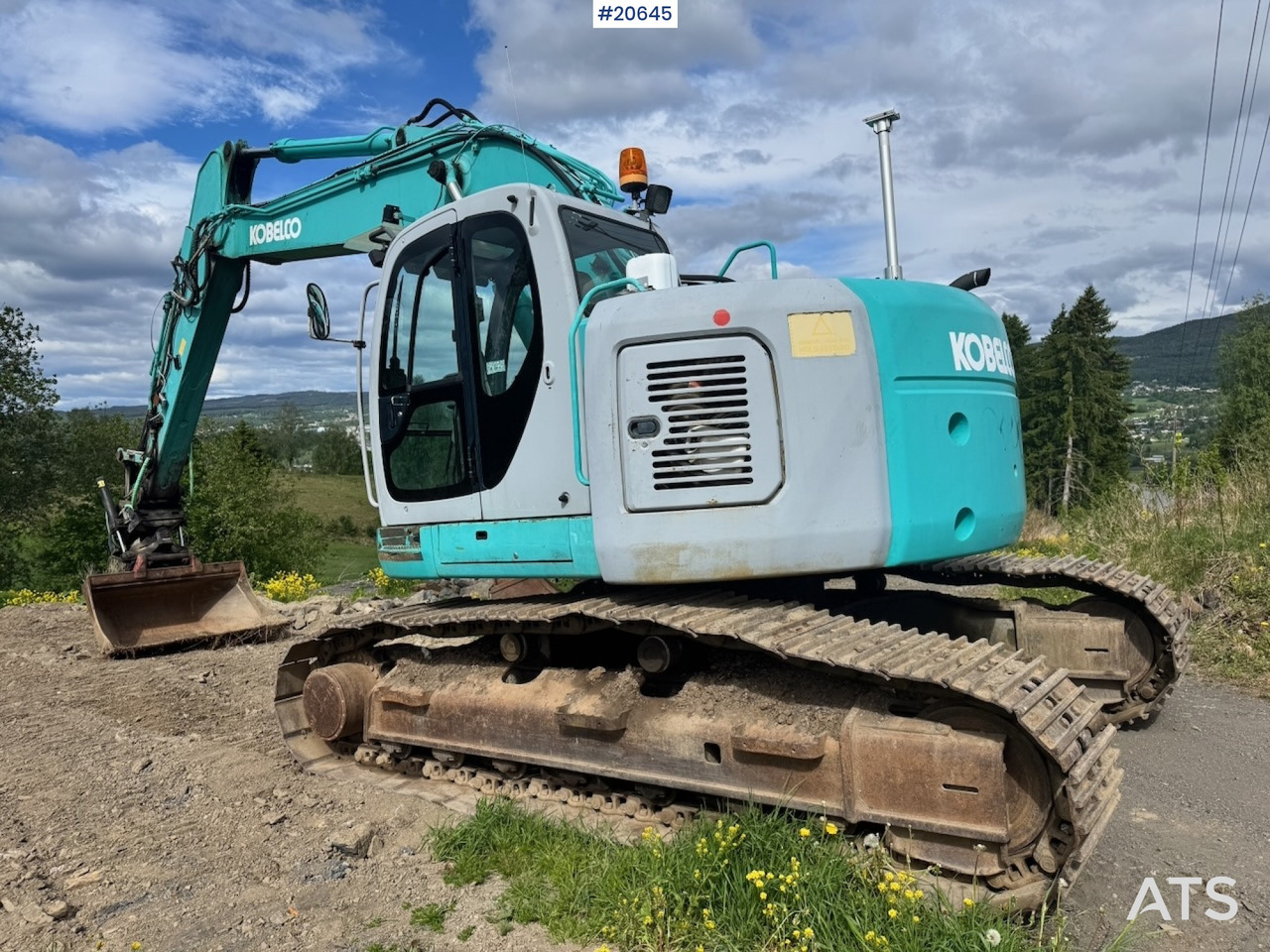 Kobelco SK235SR - Ekskavators: foto 3 Kobelco SK235SR - Ekskavators: foto 3