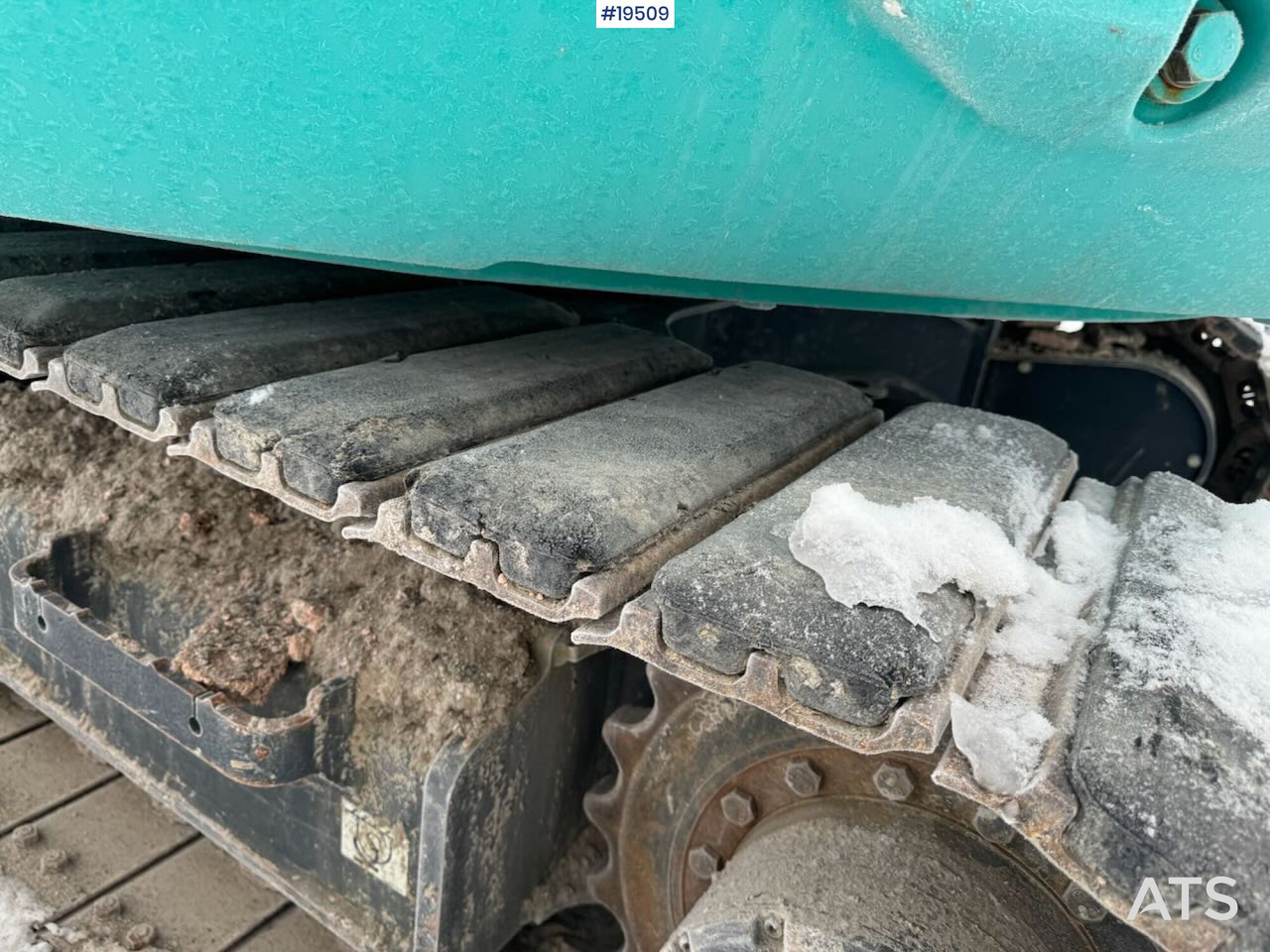 Kobelco SK75SR-3E līzingu Kobelco SK75SR-3E: foto 22