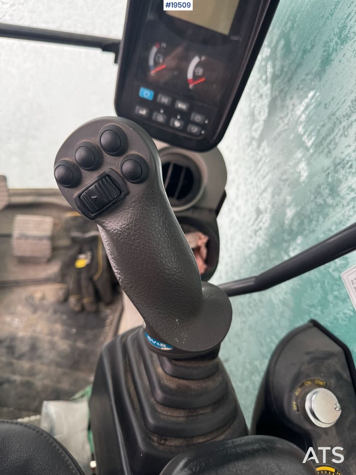 Kobelco SK75SR-3E līzingu Kobelco SK75SR-3E: foto 29