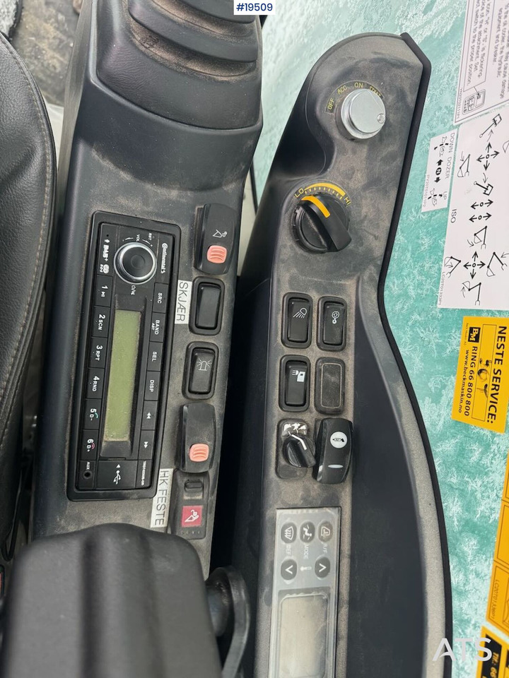 Kobelco SK75SR-3E līzingu Kobelco SK75SR-3E: foto 32