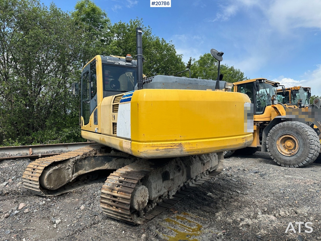 Komatsu PC210LC-8 - Kāpurķēžu ekskavators: foto 3 Komatsu PC210LC-8 - Kāpurķēžu ekskavators: foto 3