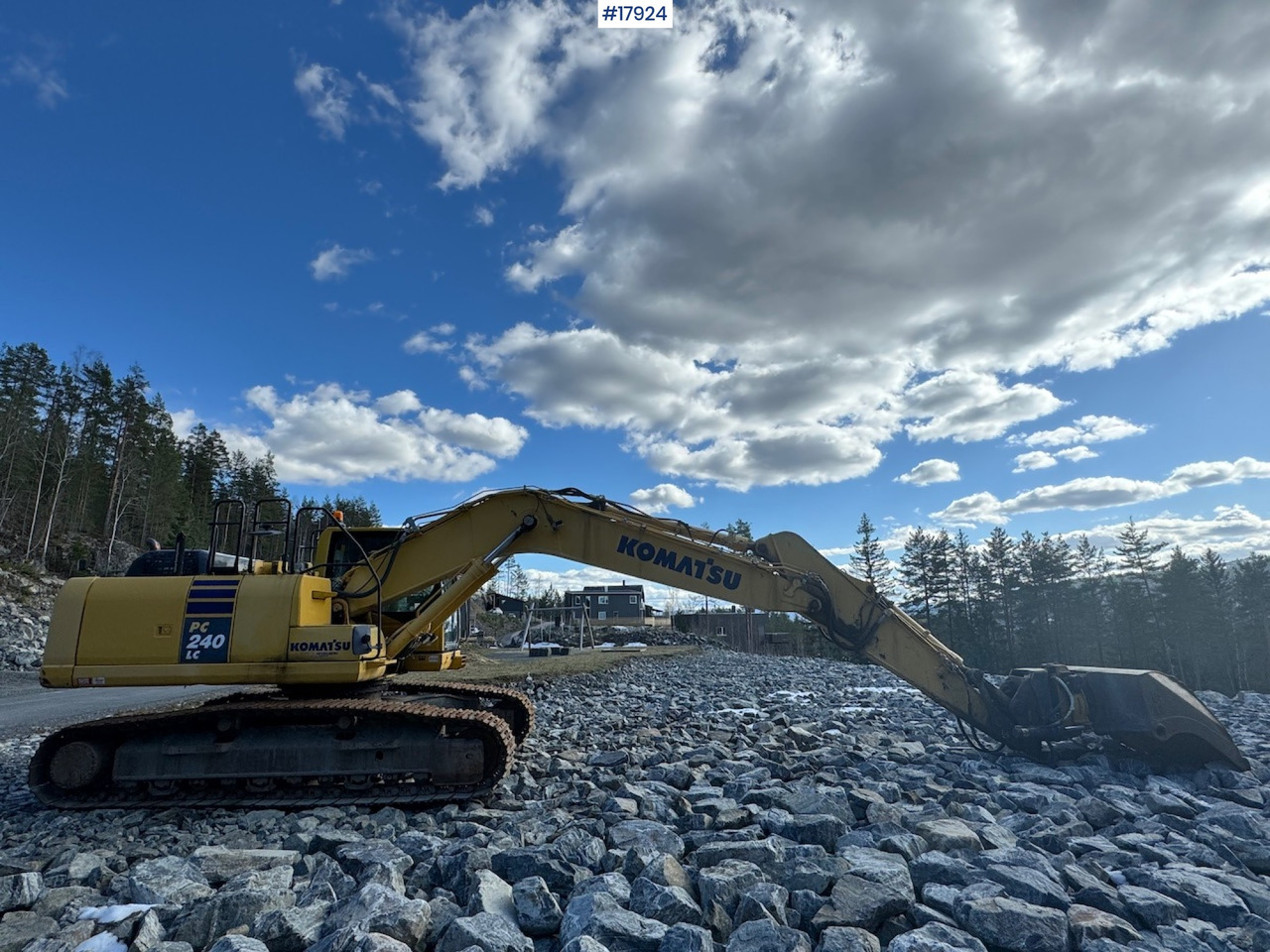 Komatsu PC240LC-10 - Ekskavators: foto 5 Komatsu PC240LC-10 - Ekskavators: foto 5
