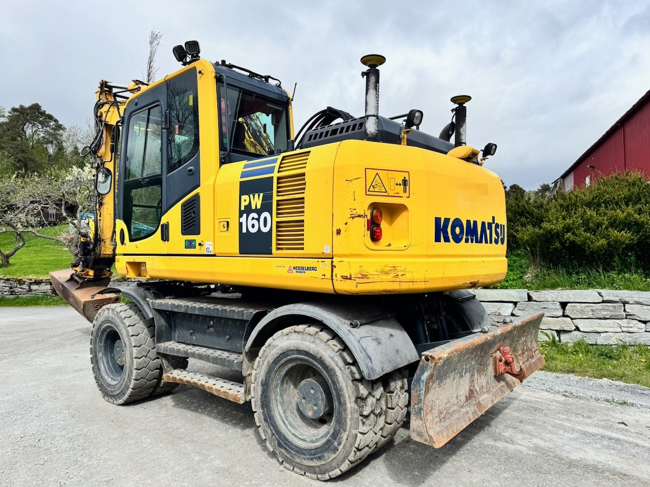 Komatsu PW160-8 - Riteņu iekrāvējs: foto 4 Komatsu PW160-8 - Riteņu iekrāvējs: foto 4