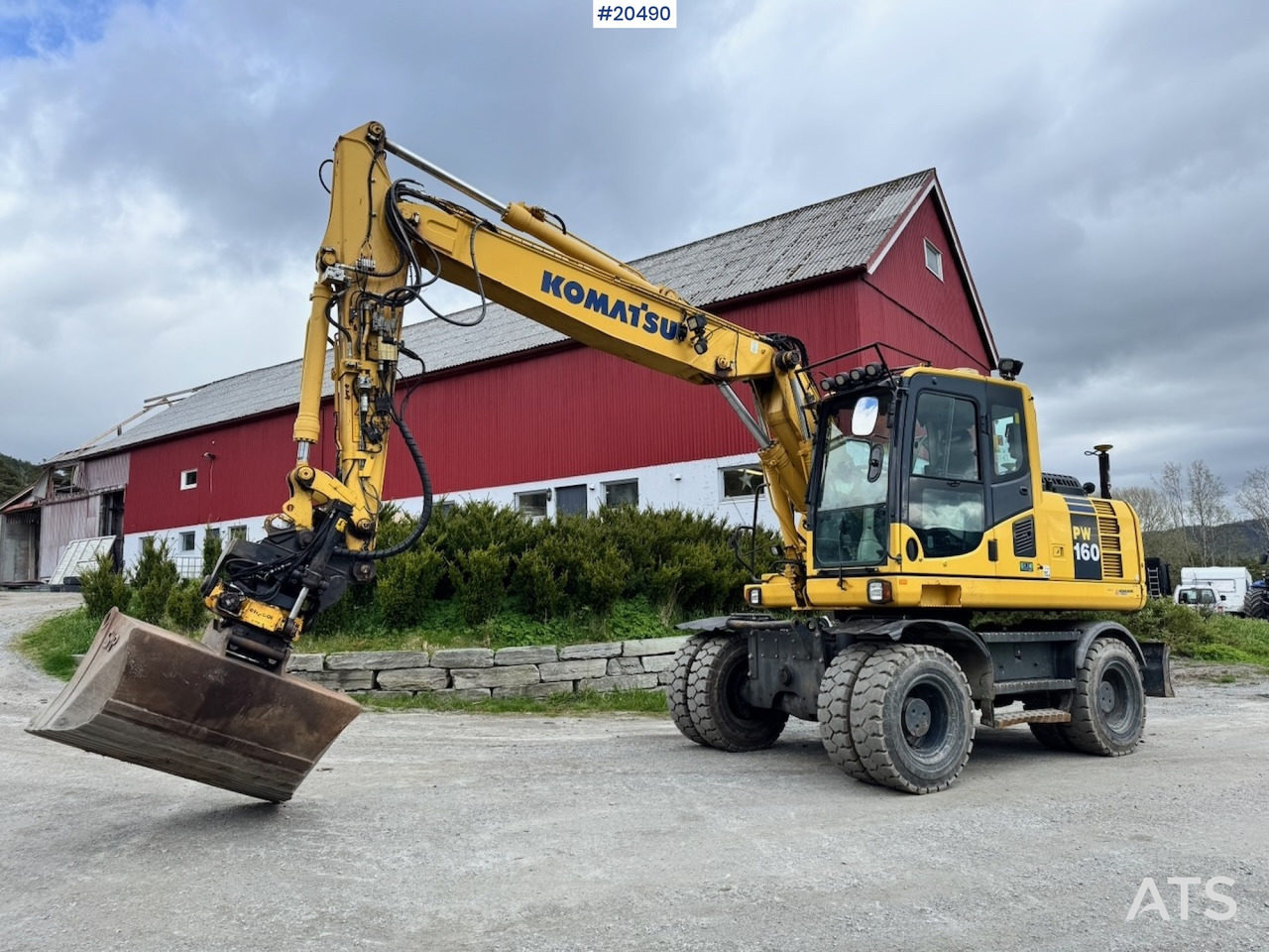 Komatsu PW160-8 - Riteņu iekrāvējs: foto 2 Komatsu PW160-8 - Riteņu iekrāvējs: foto 2