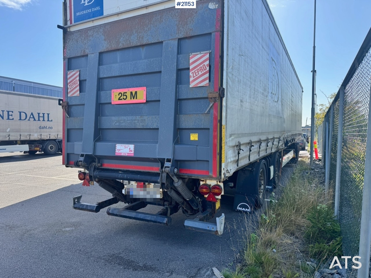 Krone citysemi - Piekabe ar tentu: foto 4 Krone citysemi - Piekabe ar tentu: foto 4