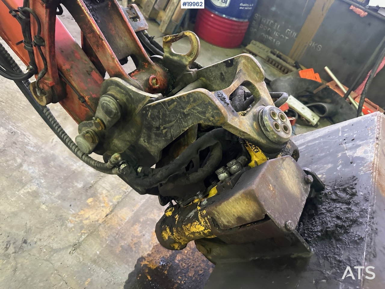 Ekskavators Kubota KX057-4: foto 9