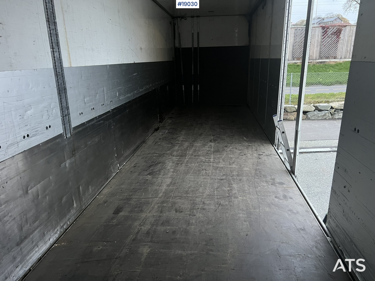 Puspiekabe refrižerators Limetec 2 akslet skapsemi: foto 14