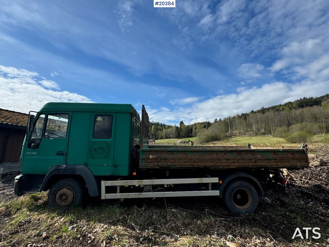 MAN LE8.180 - Bortu kravas automašīna/ Platforma: foto 3 MAN LE8.180 - Bortu kravas automašīna/ Platforma: foto 3