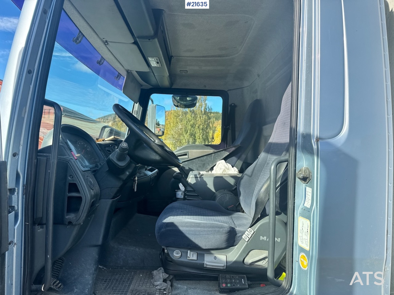 Kravas automašīna ar slēgto virsbūvi MAN MAN TGL 8.180 4x2 Skapbil: foto 29 Kravas automašīna ar slēgto virsbūvi MAN MAN TGL 8.180 4x2 Skapbil: foto 29