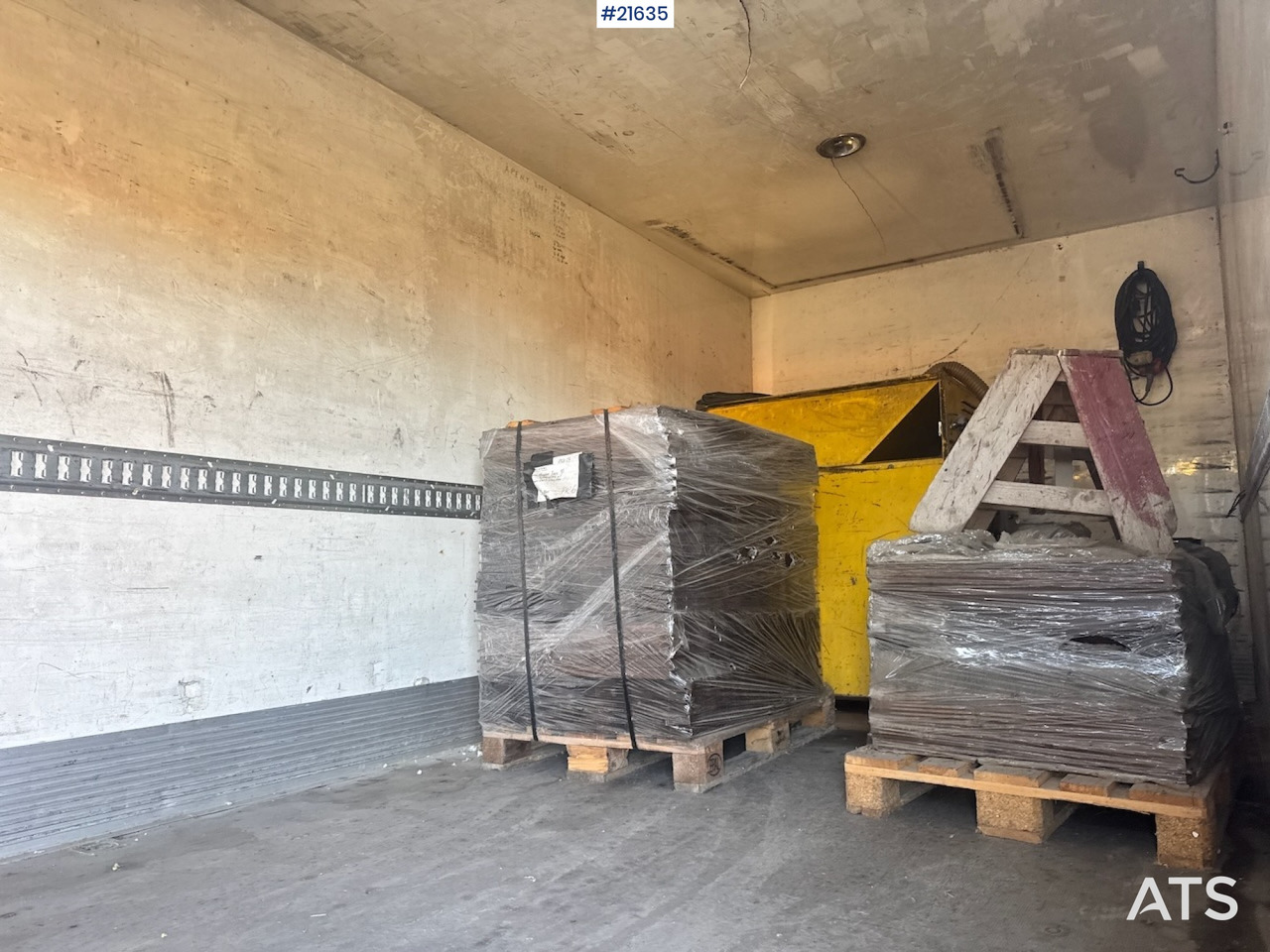 Kravas automašīna ar slēgto virsbūvi MAN MAN TGL 8.180 4x2 Skapbil: foto 27 Kravas automašīna ar slēgto virsbūvi MAN MAN TGL 8.180 4x2 Skapbil: foto 27