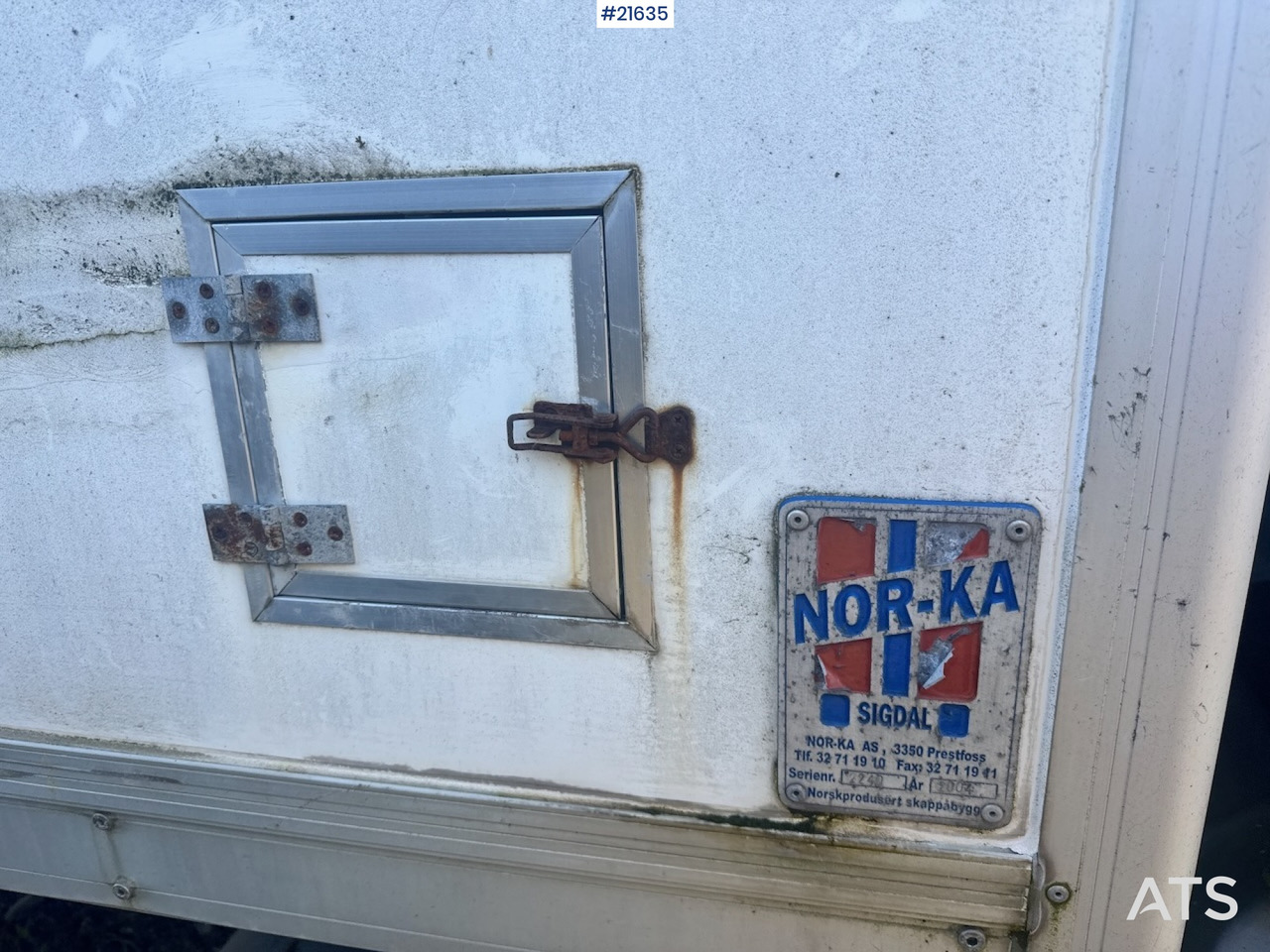 Kravas automašīna ar slēgto virsbūvi MAN MAN TGL 8.180 4x2 Skapbil: foto 18 Kravas automašīna ar slēgto virsbūvi MAN MAN TGL 8.180 4x2 Skapbil: foto 18