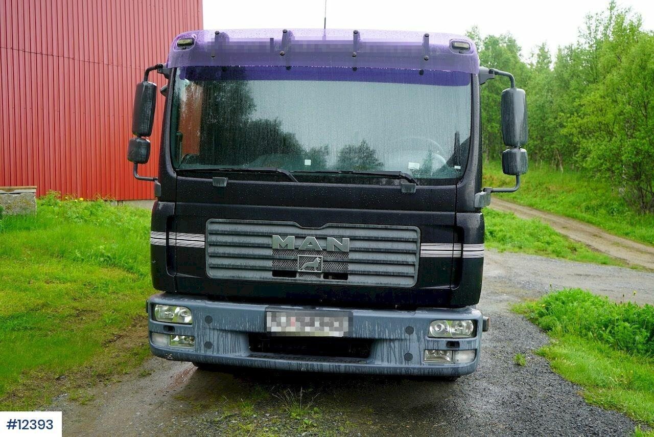 Bortu kravas automašīna/ Platforma MAN TGL 8.240: foto 10