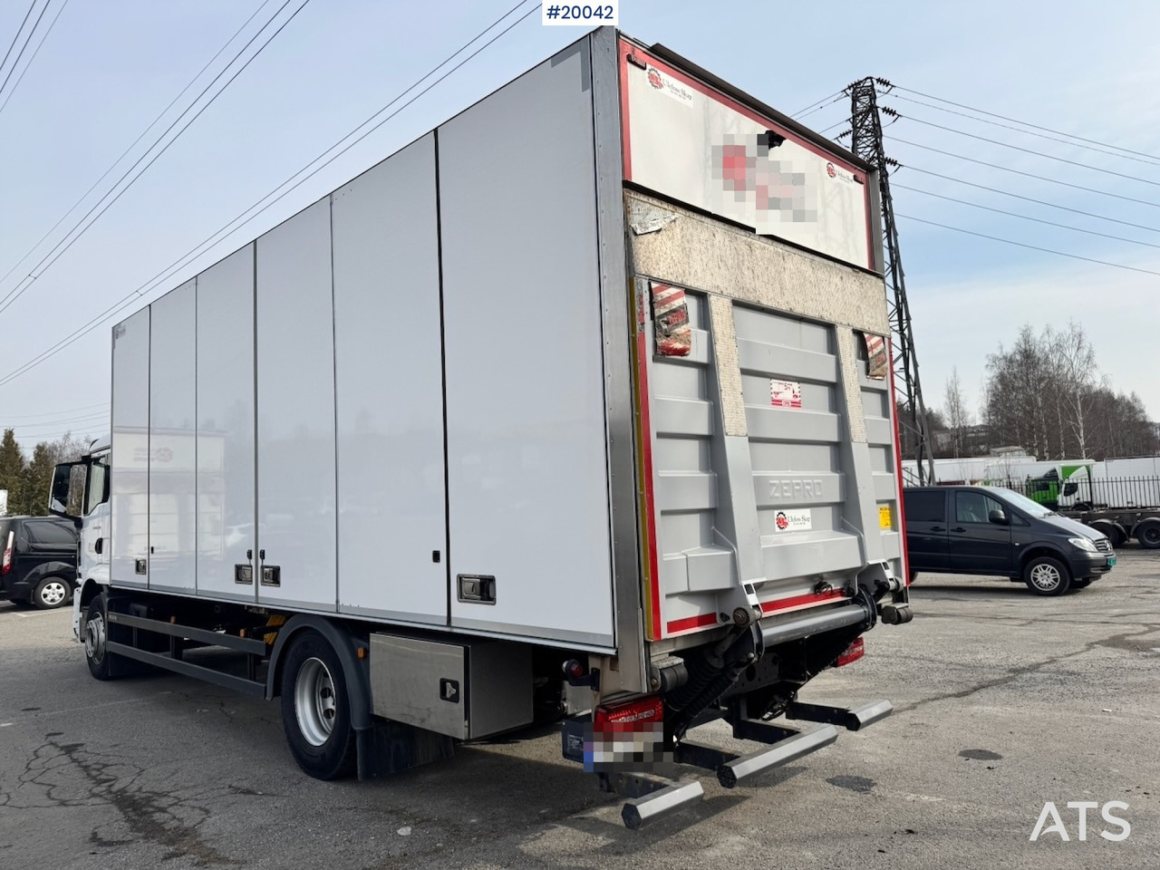 MAN TGM 18.290 - Kravas automašīna ar slēgto virsbūvi: foto 4 MAN TGM 18.290 - Kravas automašīna ar slēgto virsbūvi: foto 4