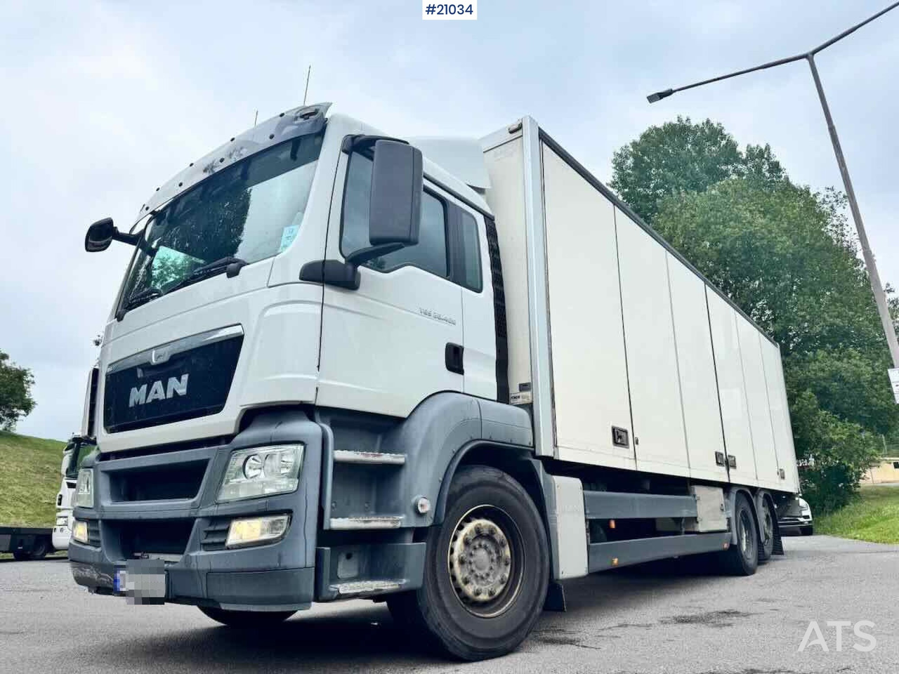 MAN TGS 26.400 - Kravas automašīna ar slēgto virsbūvi: foto 1 MAN TGS 26.400 - Kravas automašīna ar slēgto virsbūvi: foto 1