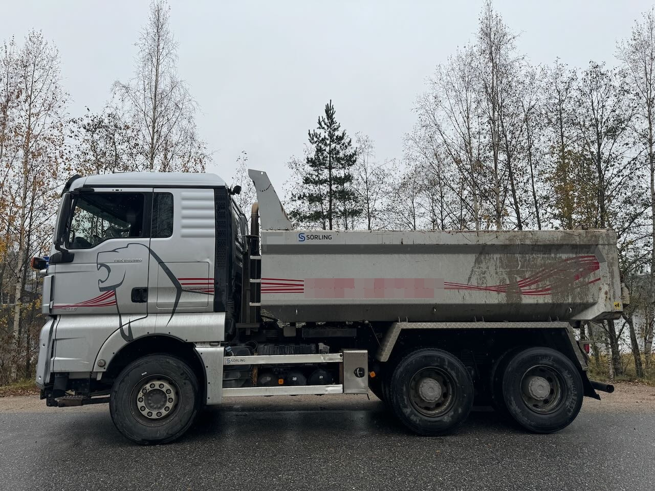 MAN TGX 26.580 6x4 Brøyterigget tippbil SE VIDEO - Kravas automašīna pašizgāzējs: foto 2 MAN TGX 26.580 6x4 Brøyterigget tippbil SE VIDEO - Kravas automašīna pašizgāzējs: foto 2
