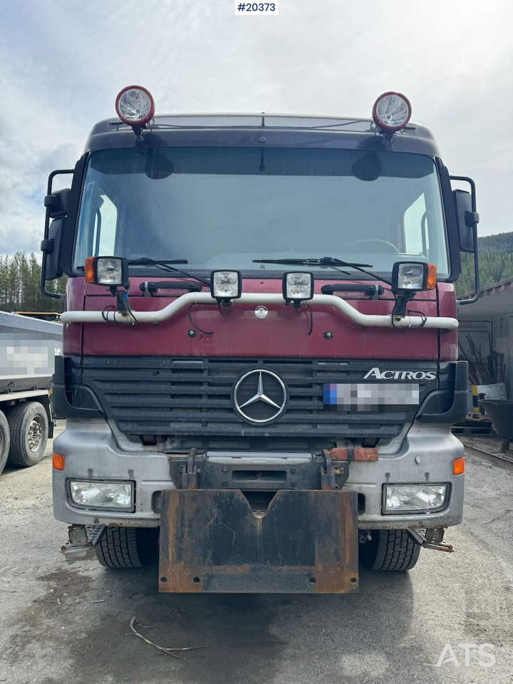 Mercedes Actros 1840 - Kravas automašīna pašizgāzējs: foto 2 Mercedes Actros 1840 - Kravas automašīna pašizgāzējs: foto 2