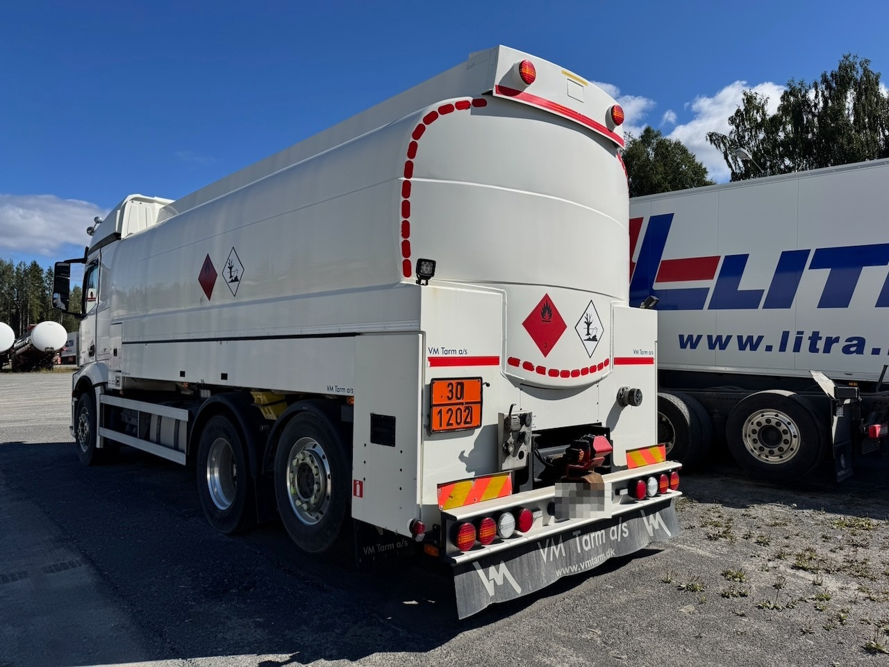 Mercedes Actros 2553 - Autocisterna: foto 4 Mercedes Actros 2553 - Autocisterna: foto 4