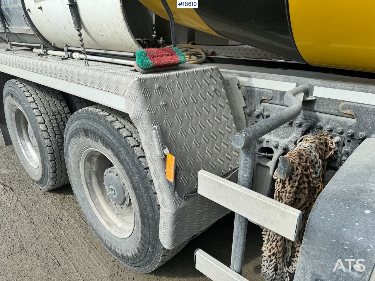Betonvedējs Mercedes Arocs 3246: foto 21