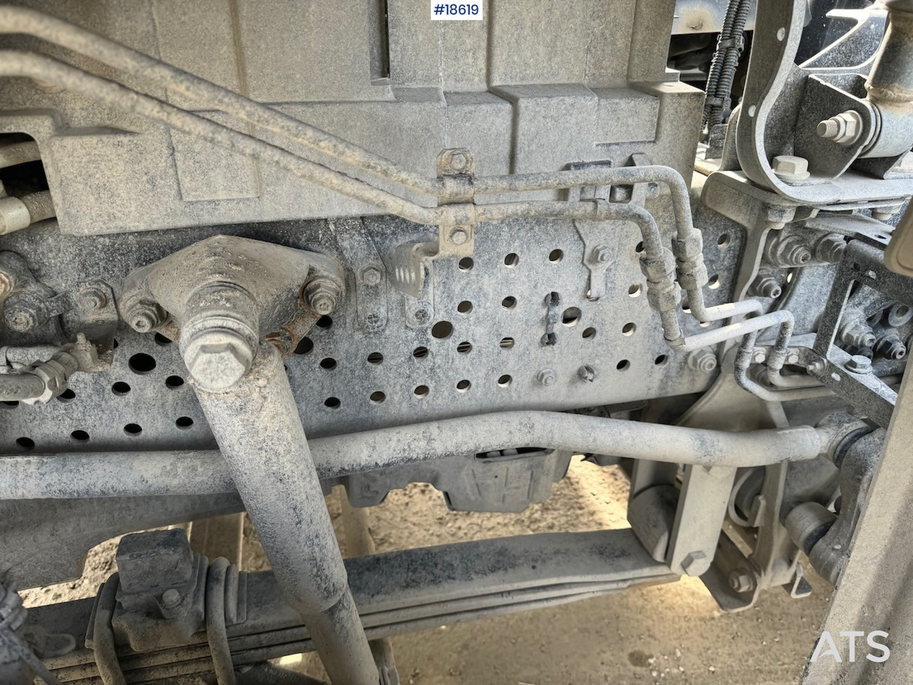 Betonvedējs Mercedes Arocs 3246: foto 12