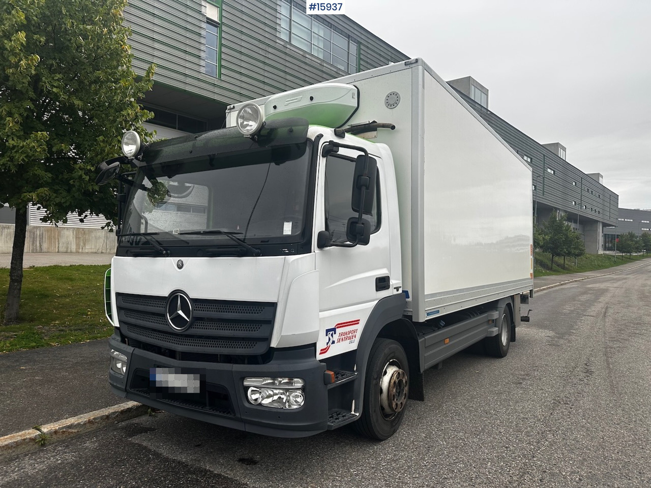 Mercedes Atego - Kravas automašīna ar slēgto virsbūvi: foto 1 Mercedes Atego - Kravas automašīna ar slēgto virsbūvi: foto 1