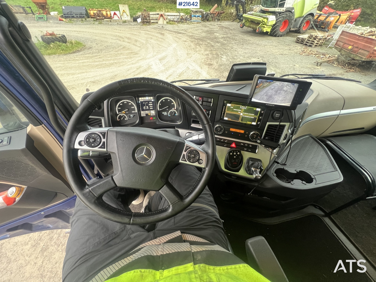 Kravas automašīna ar slēgto virsbūvi Mercedes-Benz Actrox 6x2 skapbil m/ kjøl/frys aggregat: foto 36 Kravas automašīna ar slēgto virsbūvi Mercedes-Benz Actrox 6x2 skapbil m/ kjøl/frys aggregat: foto 36