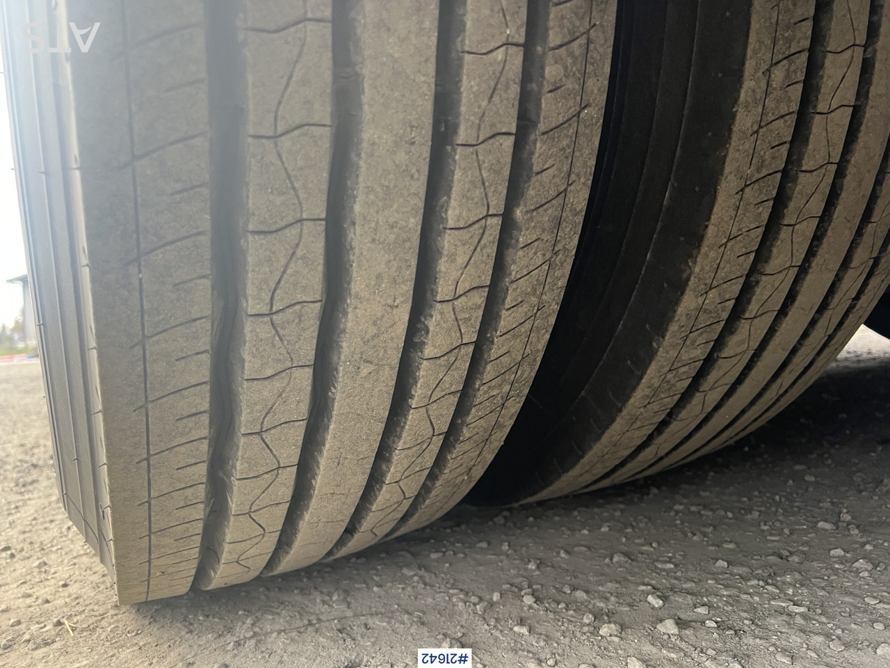 Kravas automašīna ar slēgto virsbūvi Mercedes-Benz Actrox 6x2 skapbil m/ kjøl/frys aggregat: foto 14 Kravas automašīna ar slēgto virsbūvi Mercedes-Benz Actrox 6x2 skapbil m/ kjøl/frys aggregat: foto 14