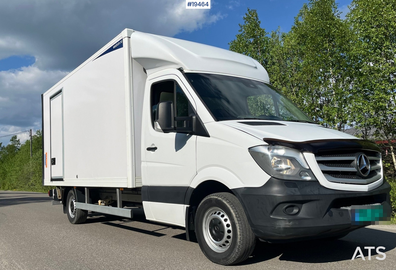 Mercedes sprinter 316CDI - Kravas automašīna ar slēgto virsbūvi: foto 2 Mercedes sprinter 316CDI - Kravas automašīna ar slēgto virsbūvi: foto 2