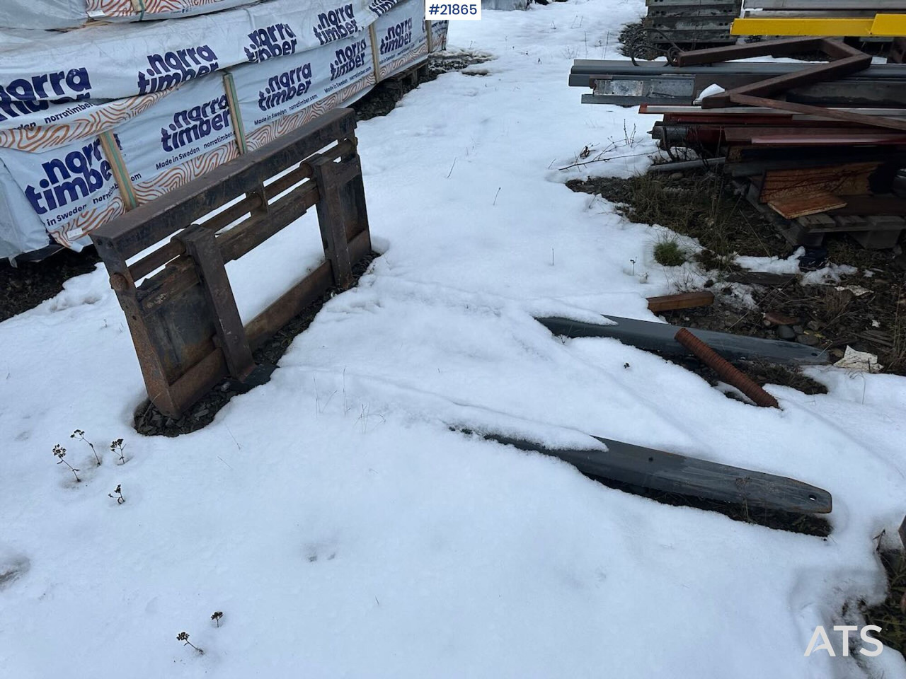 Kompaktiekrāvējs Mustang 220R kompaktlaster m/planeringskuffe og pallegafler: foto 29