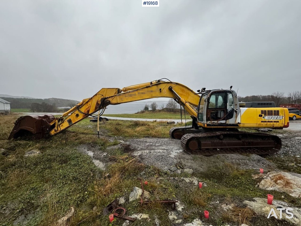 New Holland E385 - Ekskavators: foto 5 New Holland E385 - Ekskavators: foto 5