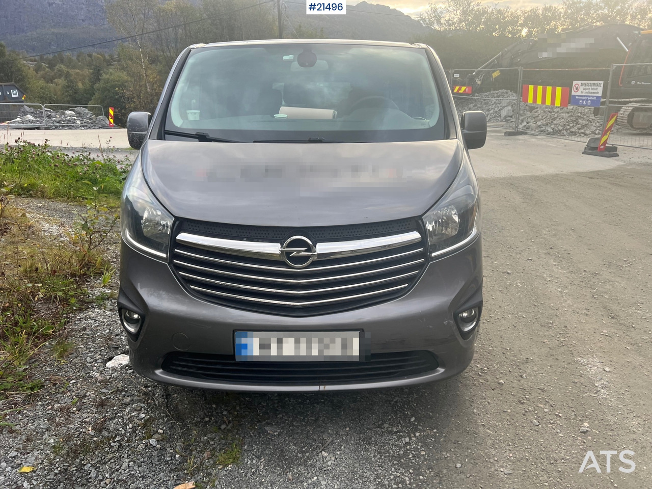 Opel VIVARO - Pasažieru furgons: foto 3 Opel VIVARO - Pasažieru furgons: foto 3