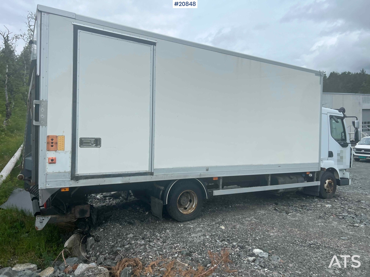 Kravas automašīna ar slēgto virsbūvi Renault midlum: foto 8