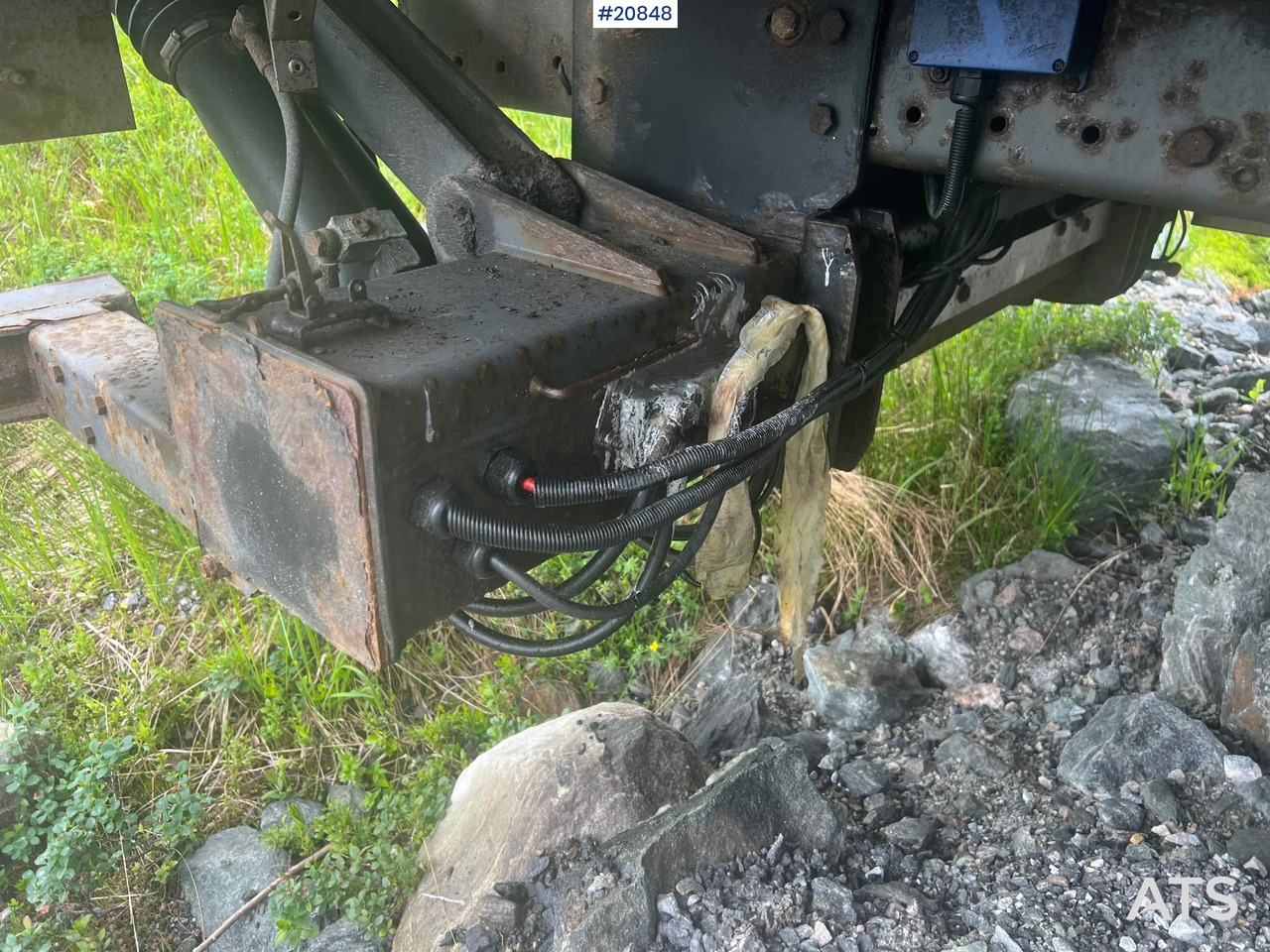 Kravas automašīna ar slēgto virsbūvi Renault midlum: foto 20