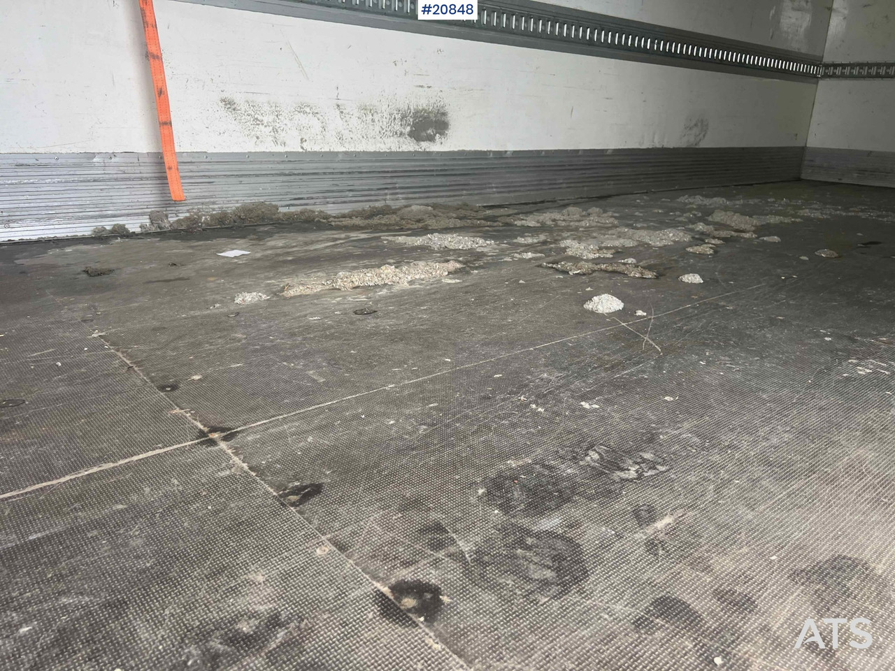 Kravas automašīna ar slēgto virsbūvi Renault midlum: foto 17