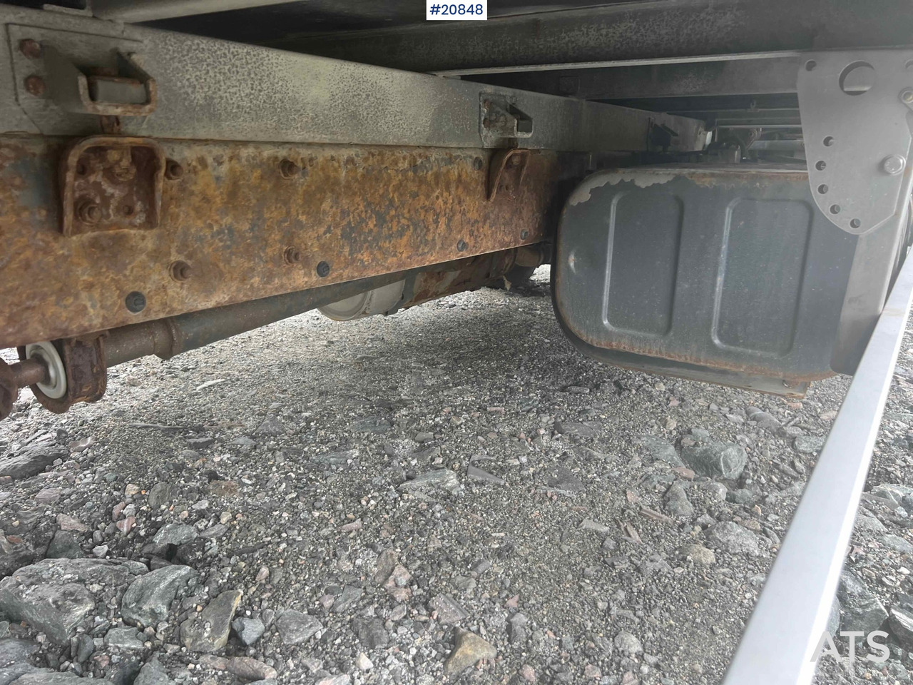 Kravas automašīna ar slēgto virsbūvi Renault midlum: foto 27