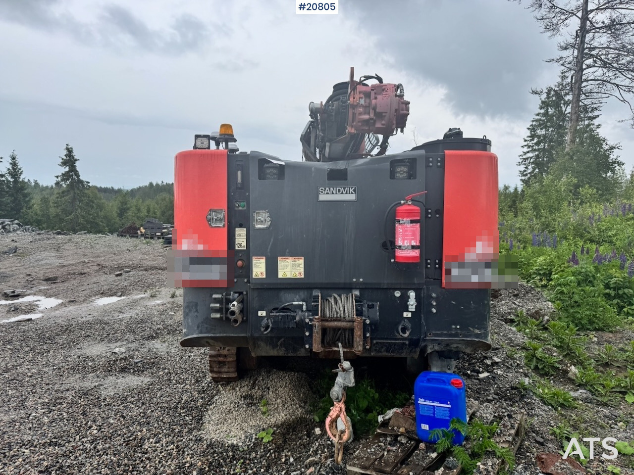 Sandvik Dino DC400RI - Urbšanas mašīna: foto 4 Sandvik Dino DC400RI - Urbšanas mašīna: foto 4