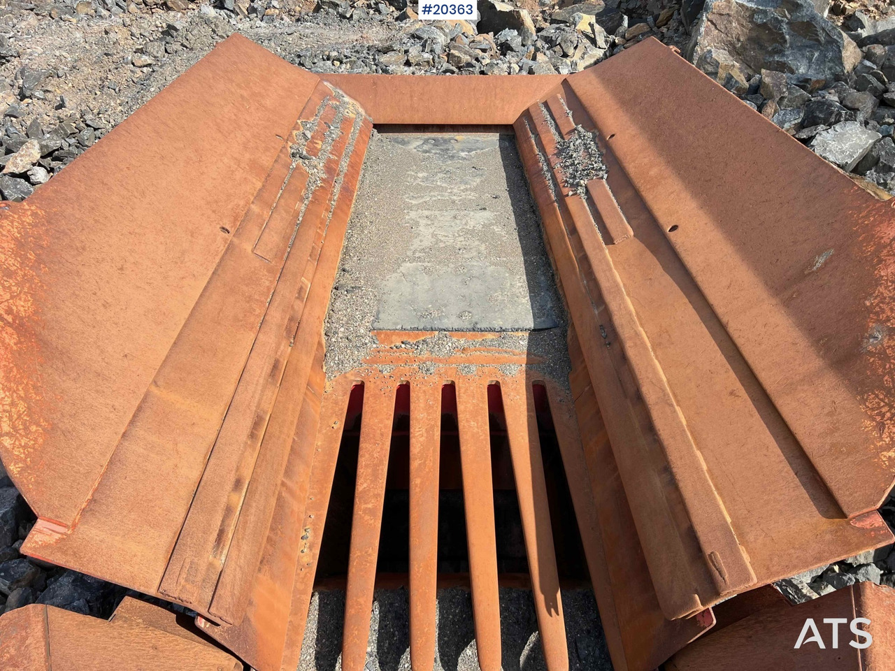 Žokļu drupinātājs Sandvik UJ440I: foto 29 Žokļu drupinātājs Sandvik UJ440I: foto 29